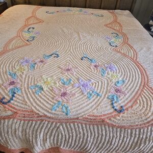 Vintage Peach Multi Color Floral Chenille Beadspread